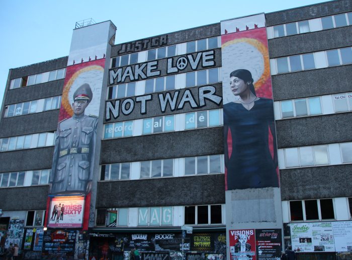 edificio berlin grafiti