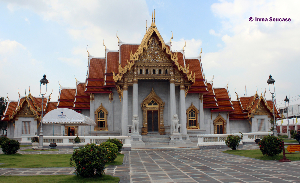 Wat Benchamabophit - exterior
