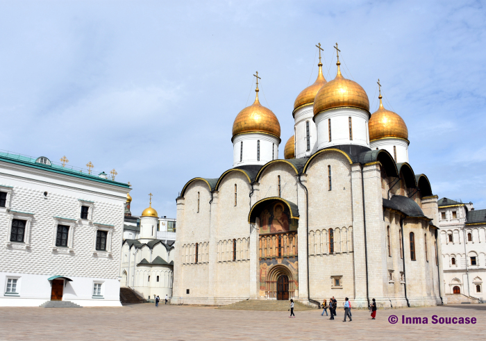 la-catedral-de-la-asuncion-o-catedral-de-la-dormicion-kremlin-moscu