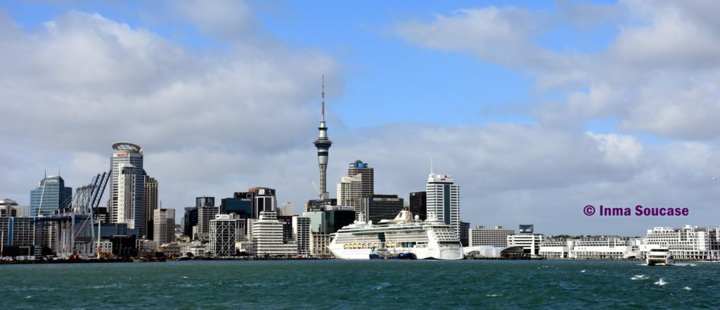 vista-Auckland-ferri