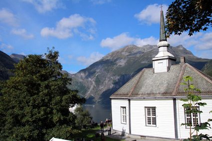 iglesia Geiranger