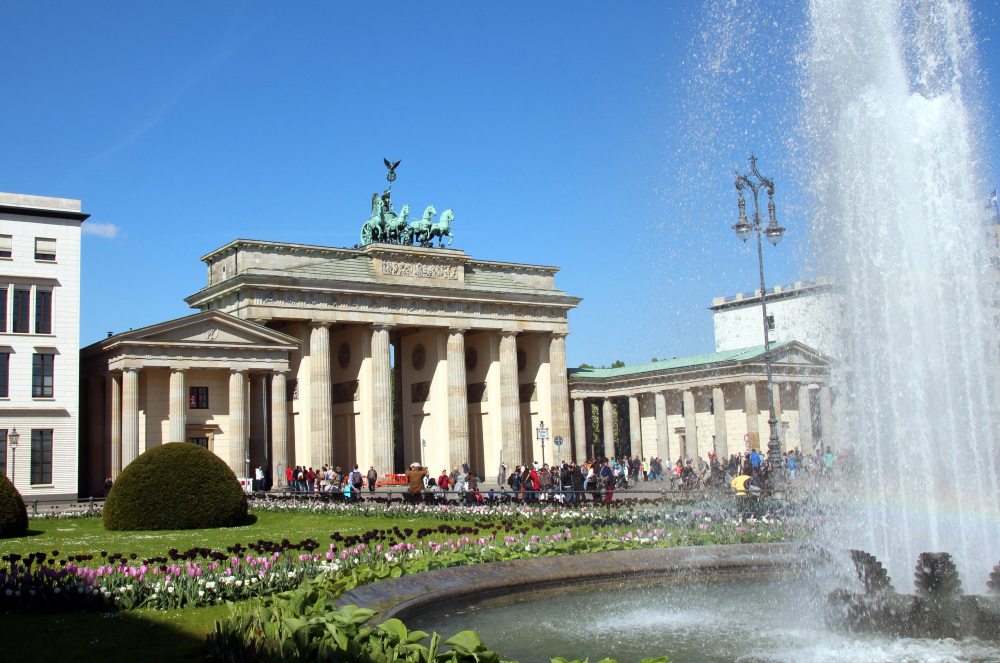 puerta de Brandenburgo fuente