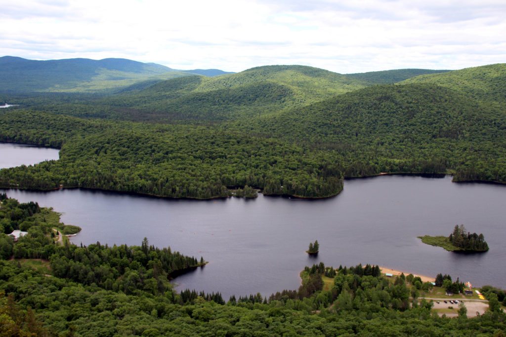 mont tremblant park Lac Monroe glacial valley