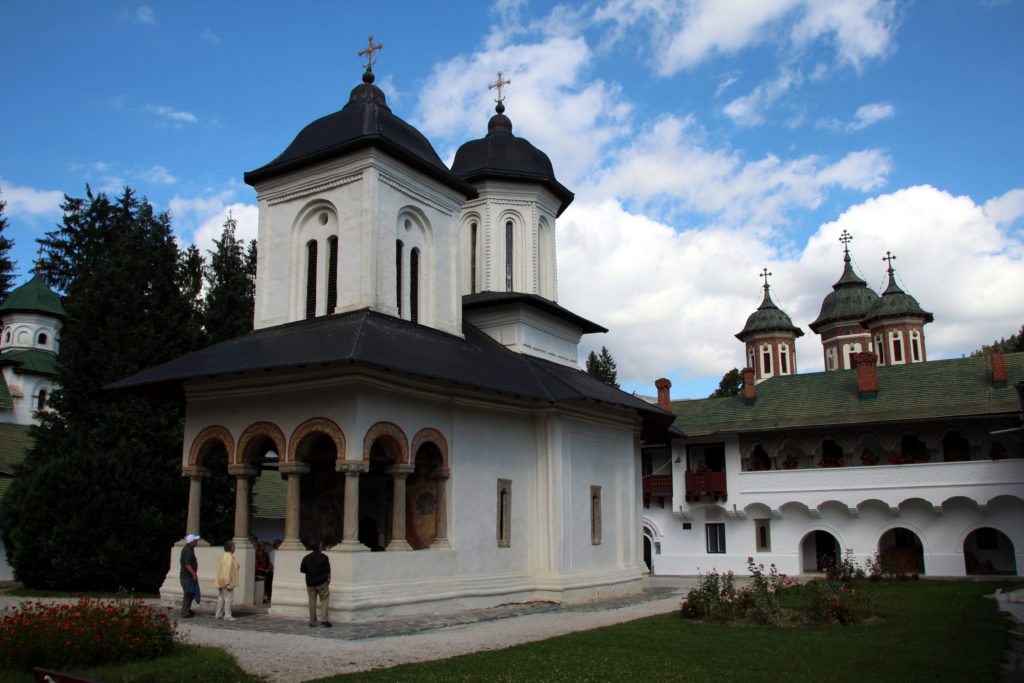 Monasterio de Sinaia edificio interior