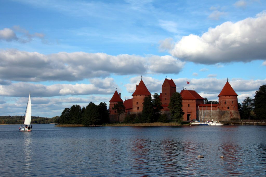 Castillo Trakai lago