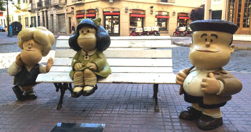 panoramica-banco-con-mafalda-y-sus-amigos-buenos-aires