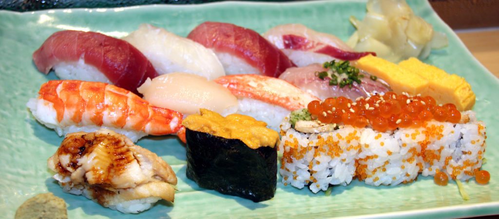 sushi, mercado Tsukiji, Tokio