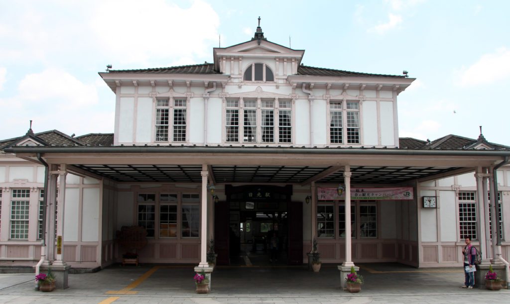 estación tren Nikko