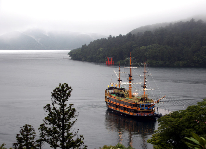 vistas Lago Ashi desde Moto-Hakone