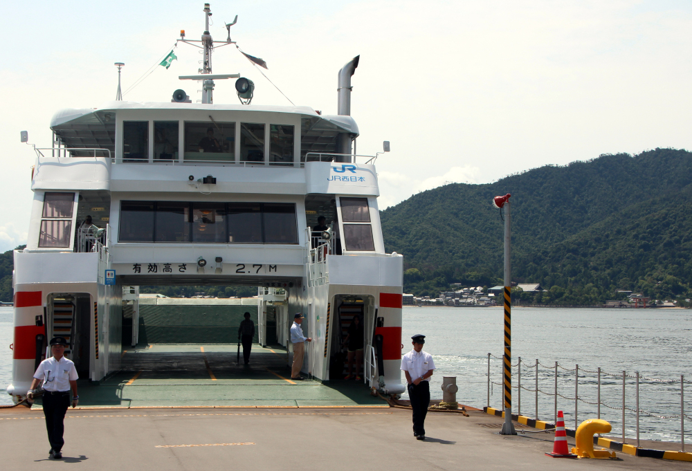 ferry a Miyajima