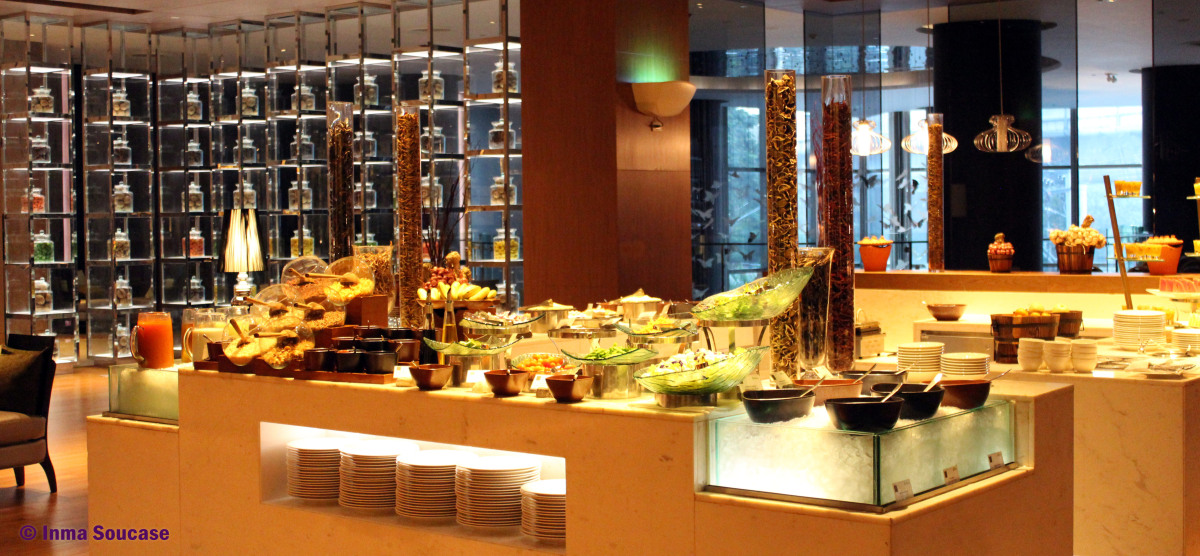 desayuno buffet, hotel Radisson Blu Plaza Bangkok