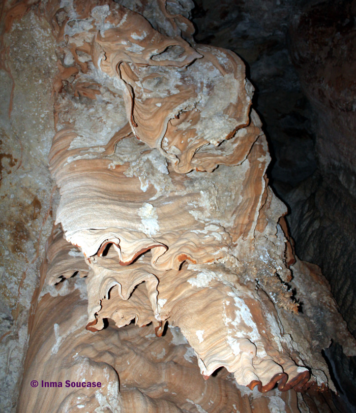 Lago Cheow Lan, Coral Cave detalle