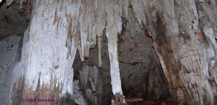 Lago Cheow Lan Coral Cave