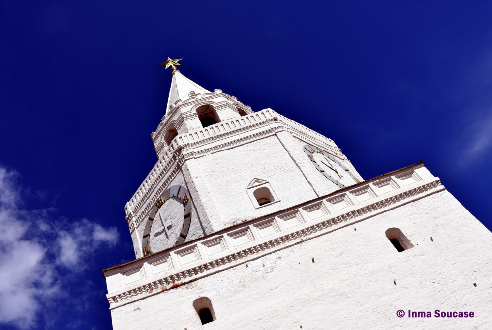 entrada-kremlin-kazan-torre-spasskaya