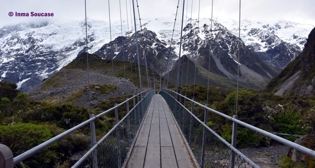 Monte Cook National Park - Hooker Valley Track 