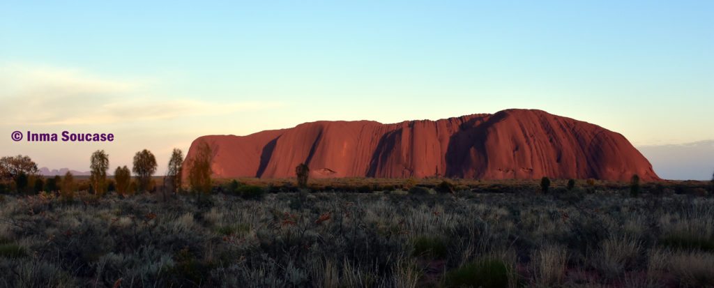 Uluru amanecer