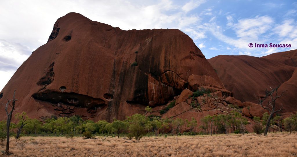 ruta Kuniya walk - Uluru Ayers Rock Australia 02